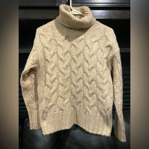 a.n.a cozy sweater size xsmall